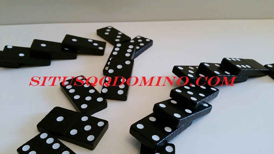 judi domino online uang asli